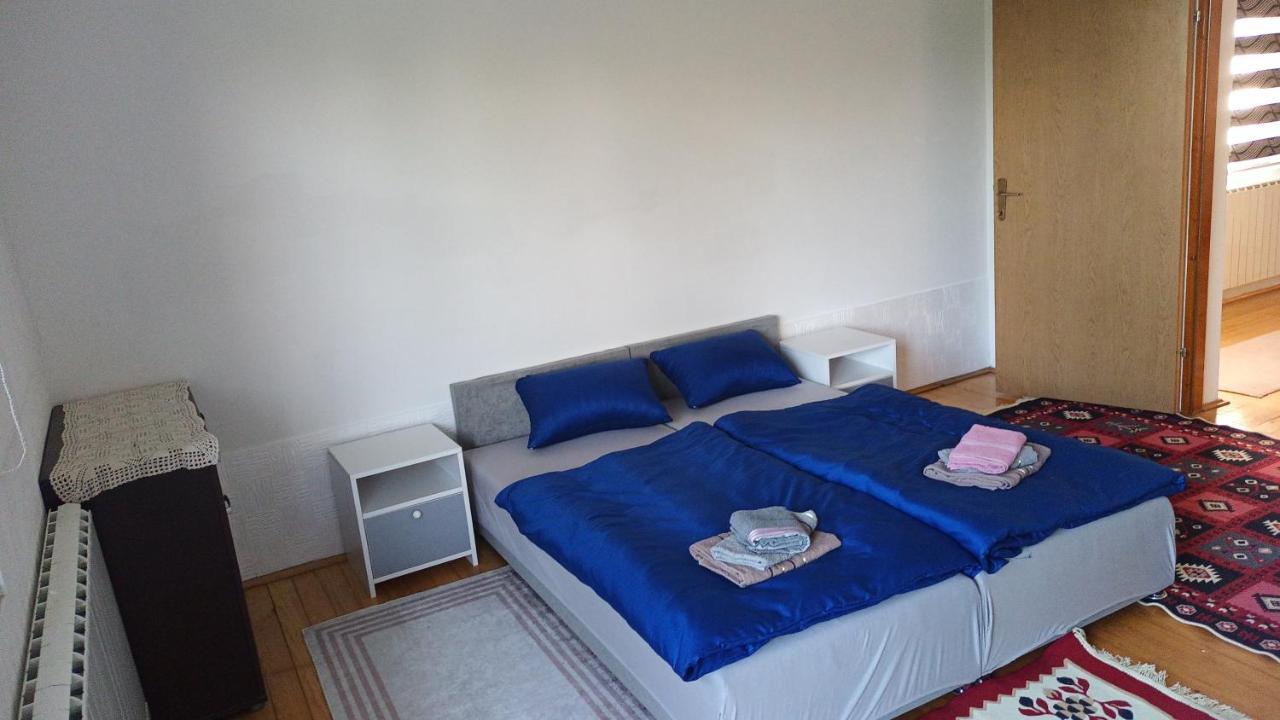 Almira Mujcic Apartment ซาราเยโว ภายนอก รูปภาพ